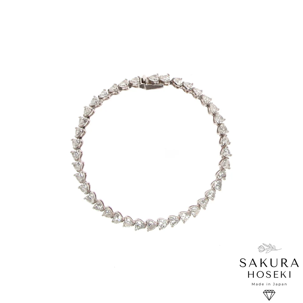 10ct Heart Bracelet White Gold - Image 5