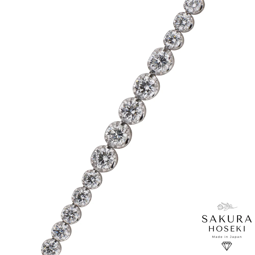 12.75ct Graduated Tennis Necklace White Gold - Image 3