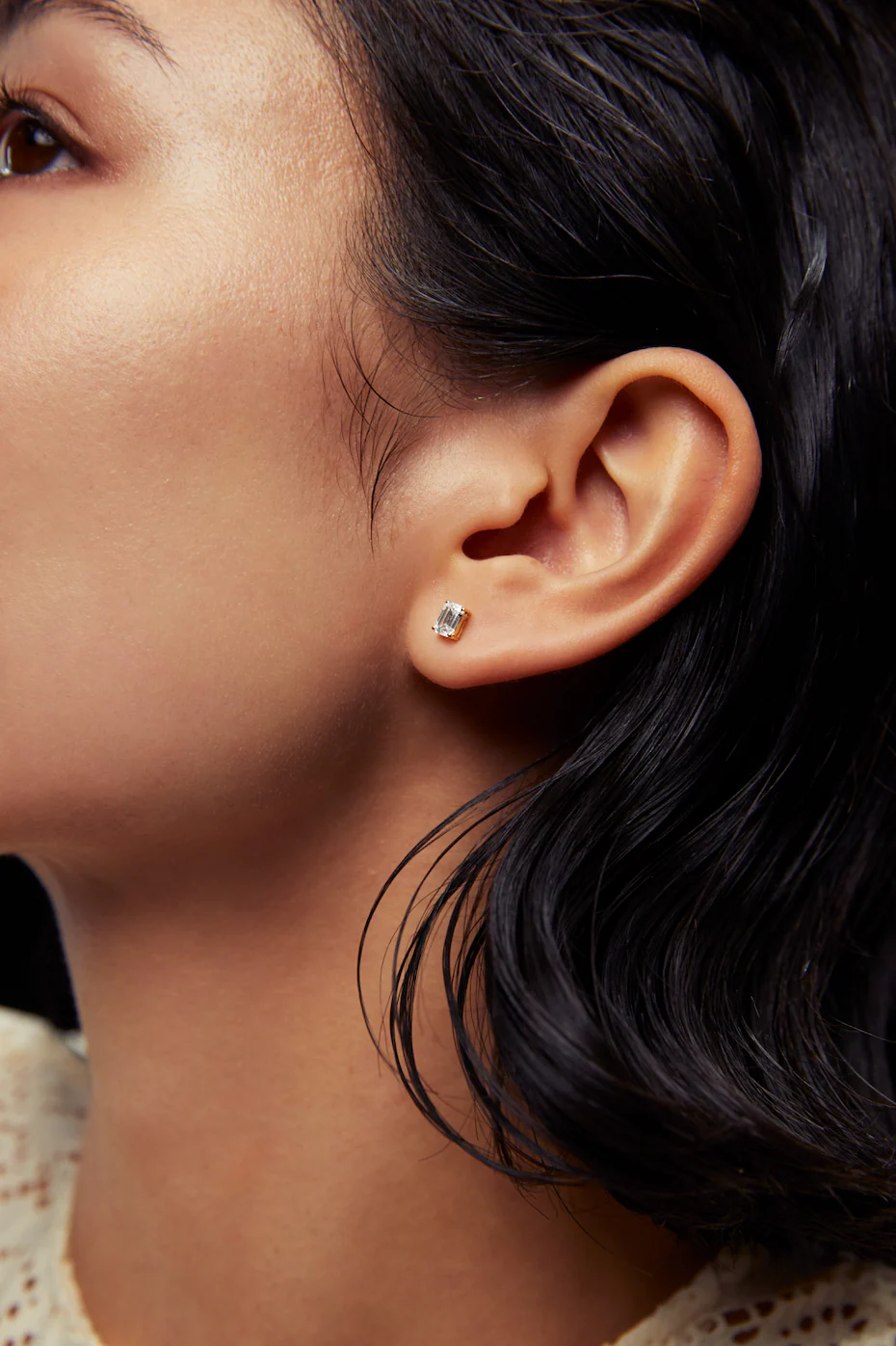 Emerald Studs Rose Gold - Image 2