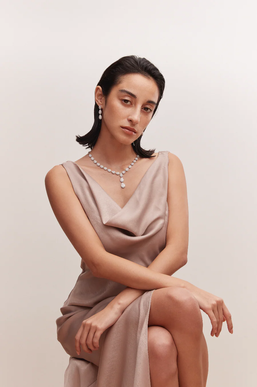 Pear Earring White Gold - Image 5